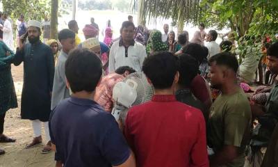 পাবনায় মাঠের পানিতে ডুবে তিন শিশুর মর্মান্তিক মৃত্যু